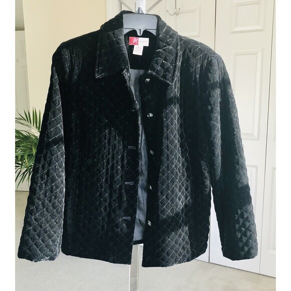 JM Collection Women's Size 8 Quilted Lined Color Black Velvet Jacket Botton Down - Picture 3 of 6